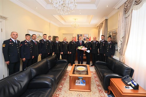  Jandarma Genel Komutanlığı’nın 186. Kuruluş Yıl Dönümünde Valimiz Sayın Dr. İdris Akbıyık’a Ziyaret 