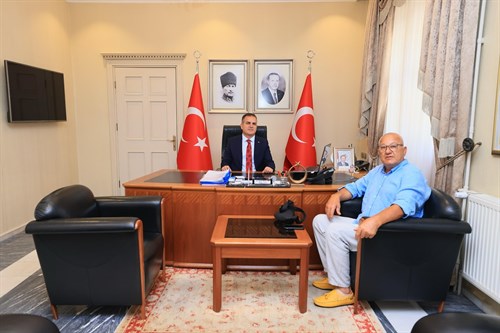Gazeteci Fatih Çekirge Valimiz Sayın Dr. İdris Akbıyık’ı Ziyaret Etti