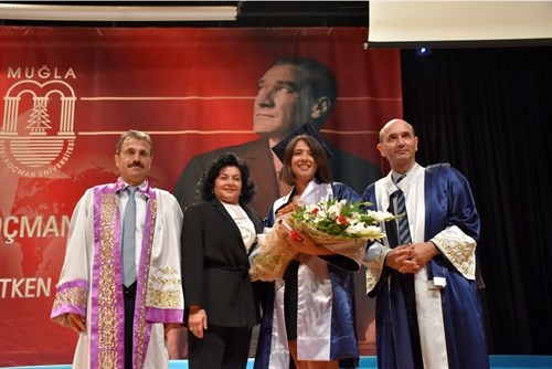 Vali Civelek, Tıp Fakültesinden Mezun Olan Öğrencilerin Mezuniyet Törenine Katıldı